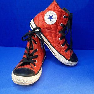 CONVERSE All-Star Junior Size 1 KIDS Hi Top Lace Up Red Quilted Zip Chuck Taylor
